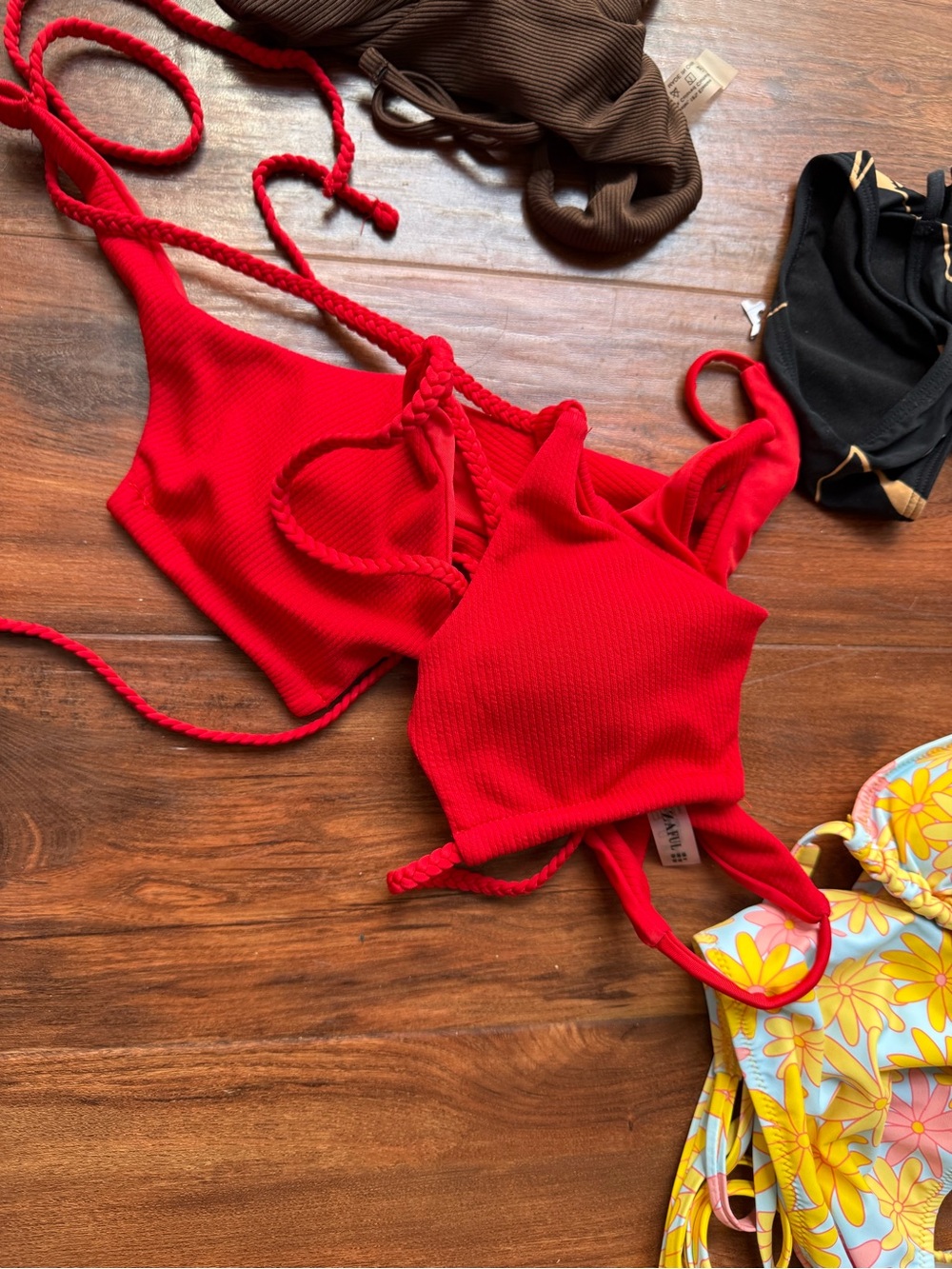 Lot of bikinis sizes s/m - Picture 7 of 7